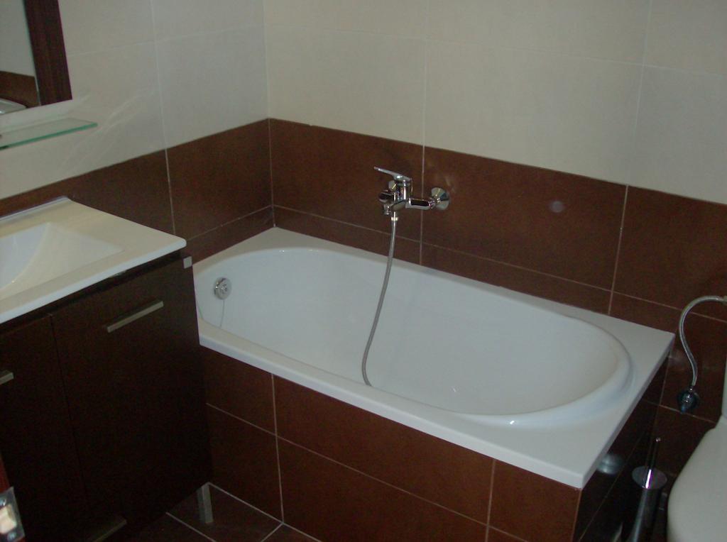 Vivian Hotel Laganas Habitación foto